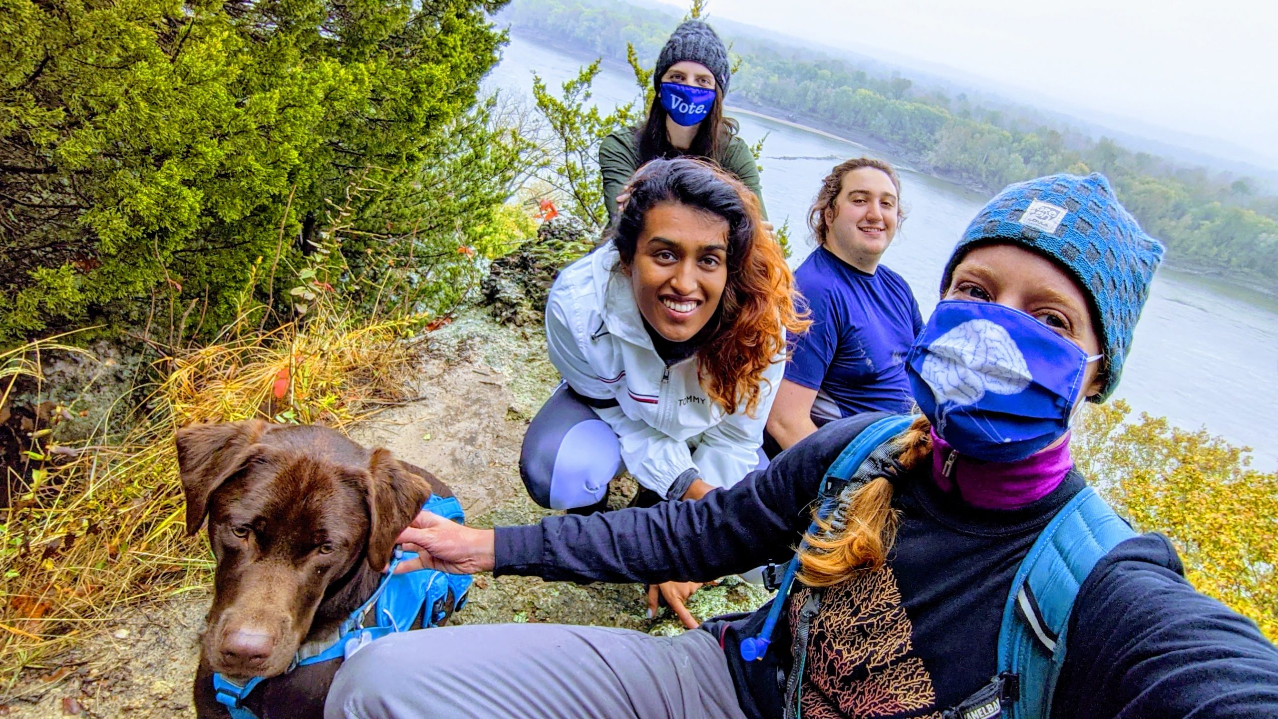 Members of the Personomics Lab pose for a photo during a hike.